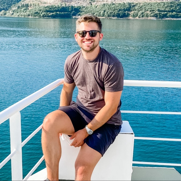 Meet your Posher, Sam - Picture 1 of 1